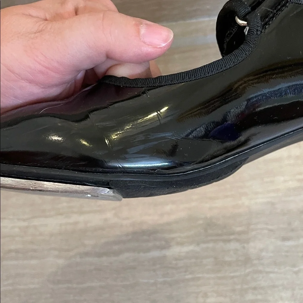 Black Tap Shoes Girls Size 3.5 Unbranded Velcro closure